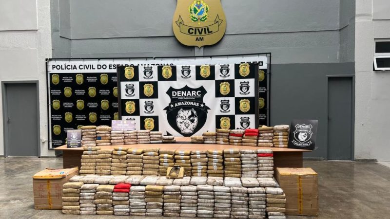 Após denúncia via 197, PC-AM apreende 328 quilos de maconha tipo skunk avaliados em R$ 6,5 milhões em Manaus