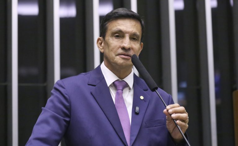Projeto fixa prazo de 30 dias para análise de isenção de IR por doença grave