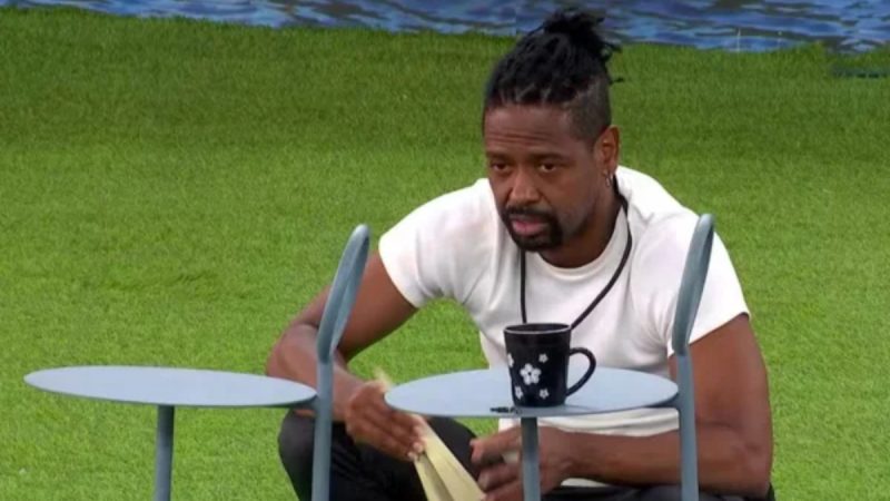 Leandro Boneco recebe atendimento médico no BBB 26