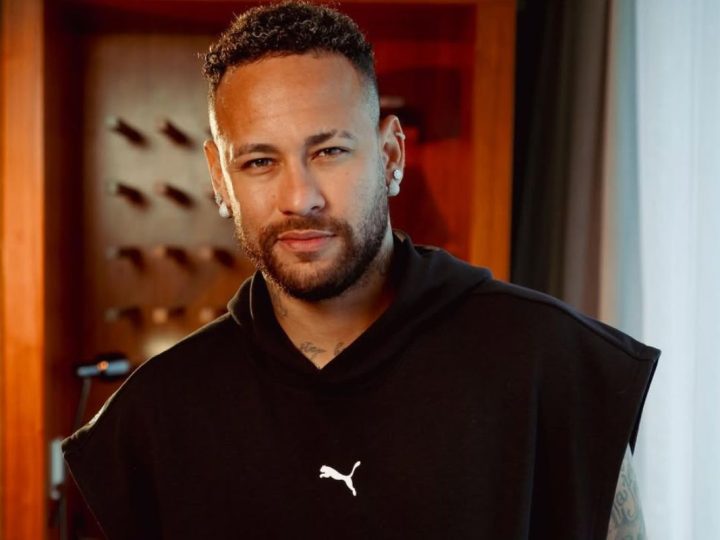 Neymar se defende após discutir com torcedor: ‘Não farei mais’