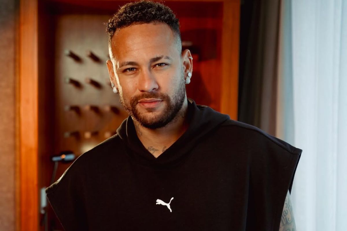 Neymar se defende após discutir com torcedor: ‘Não farei mais’