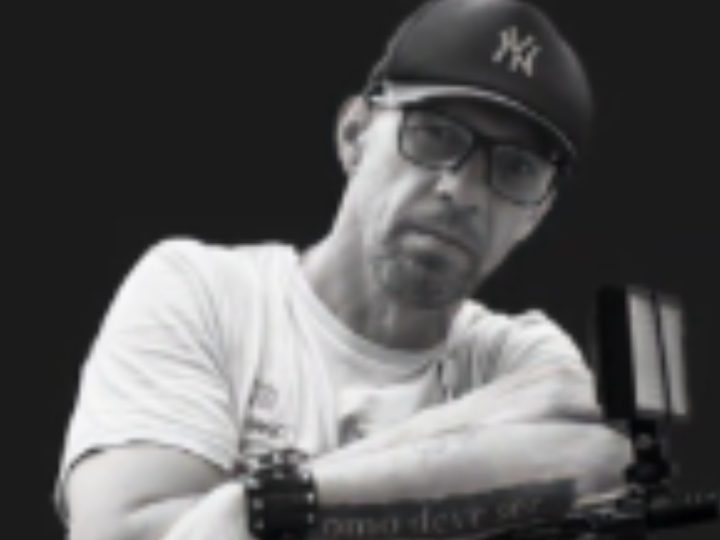 Acidente de equipe da Band Minas tem 1 morto e repórter ferida