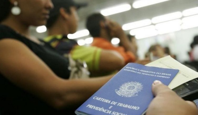 Trabalhadores afirmam que redução da jornada 6×1 vai melhorar produtividade