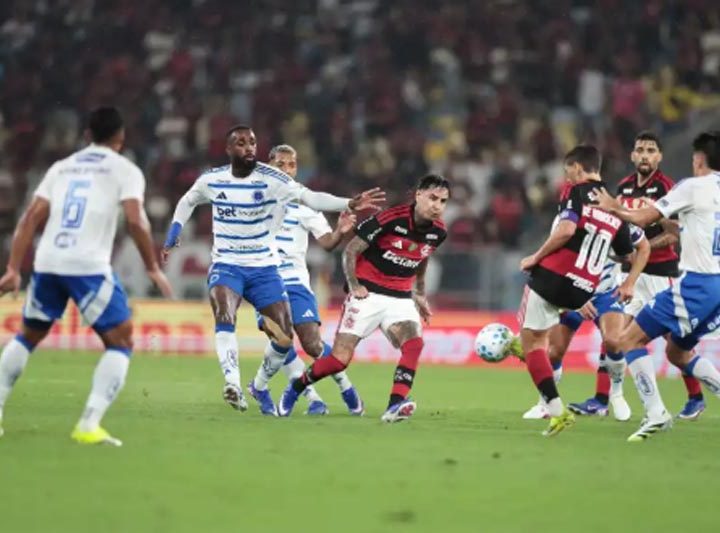 Cruzeiro x Flamengo é o confronto brasileiro da Libertadores nas oitavas