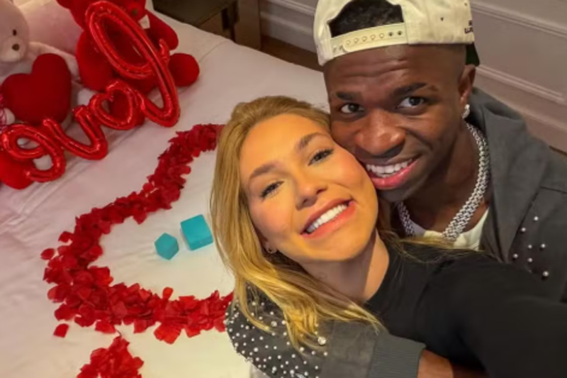 Virginia Fonseca anuncia fim do namoro com Vinicius Jr.
