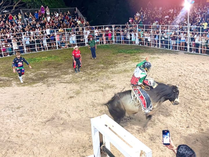 Sucesso absoluto! Agrifest abre os portões com rodeio, vaquejada e emoção