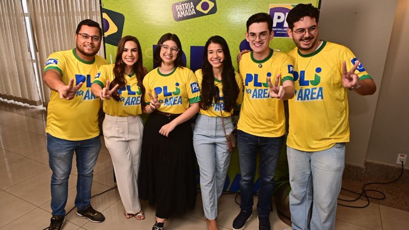 Deputada Débora Menezes destaca importância das mulheres na política durante evento do PL