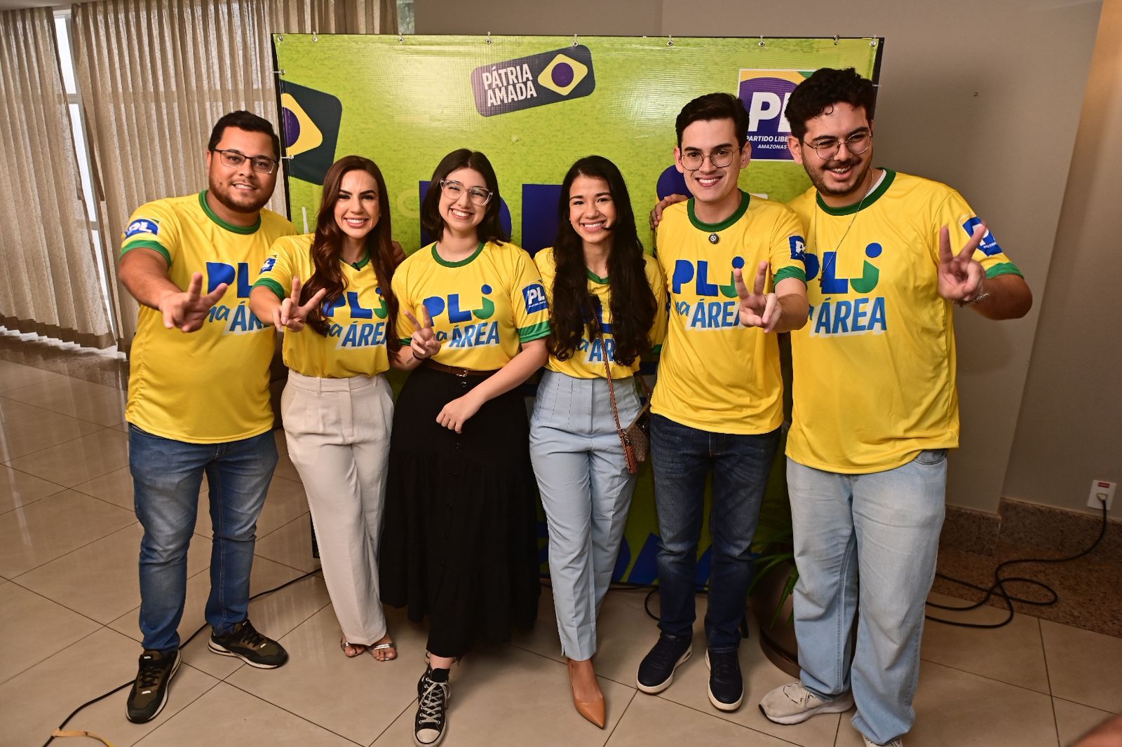 Deputada Débora Menezes destaca importância das mulheres na política durante evento do PL