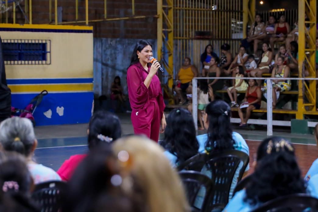 Mayra Dias une forças com mulheres de Nhamundá em grande encontro de conscientização pelo Feminicídio Zero