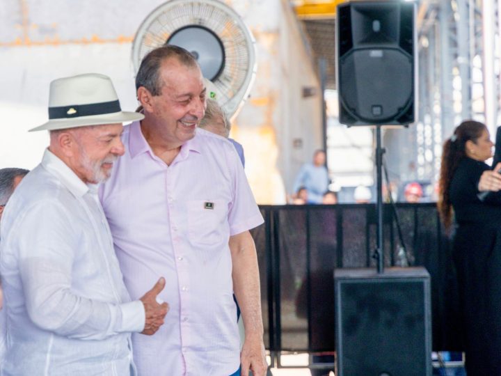 BR-319 avança com assinatura histórica de Lula e Omar destaca mais de R$ 7 bilhões em investimentos para o Amazonas