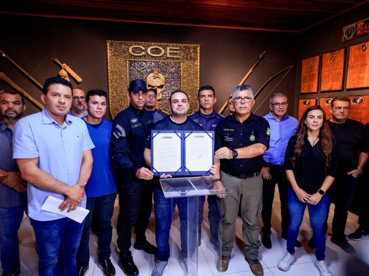 Governador Roberto Cidade inaugura tanque tático da COE e assina criação do Bope no Amazonas