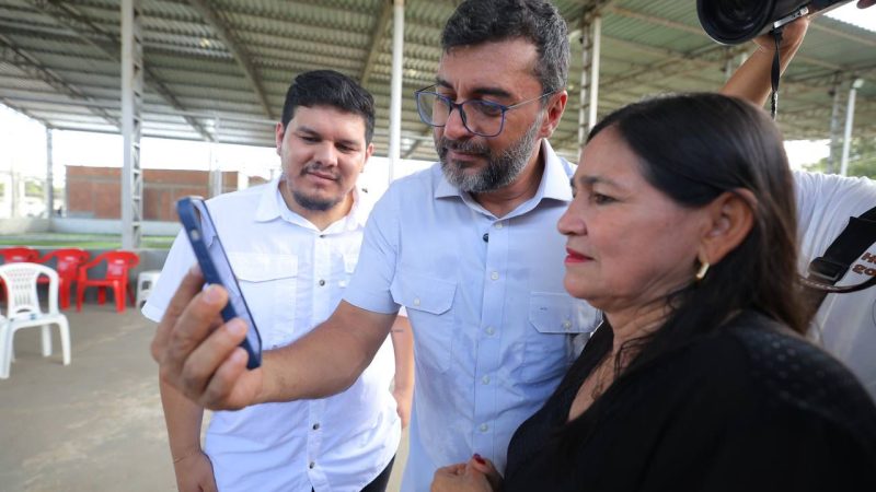 Em Itapiranga, Wilson Lima reencontra família beneficiada por programa de transplantes da rede estadual