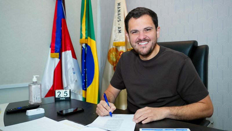 Prefeito Renato Junior nomeia 48 novos médicos aprovados em concurso da Semsa para ampliar o atendimento e o cuidado com as famílias em Manaus