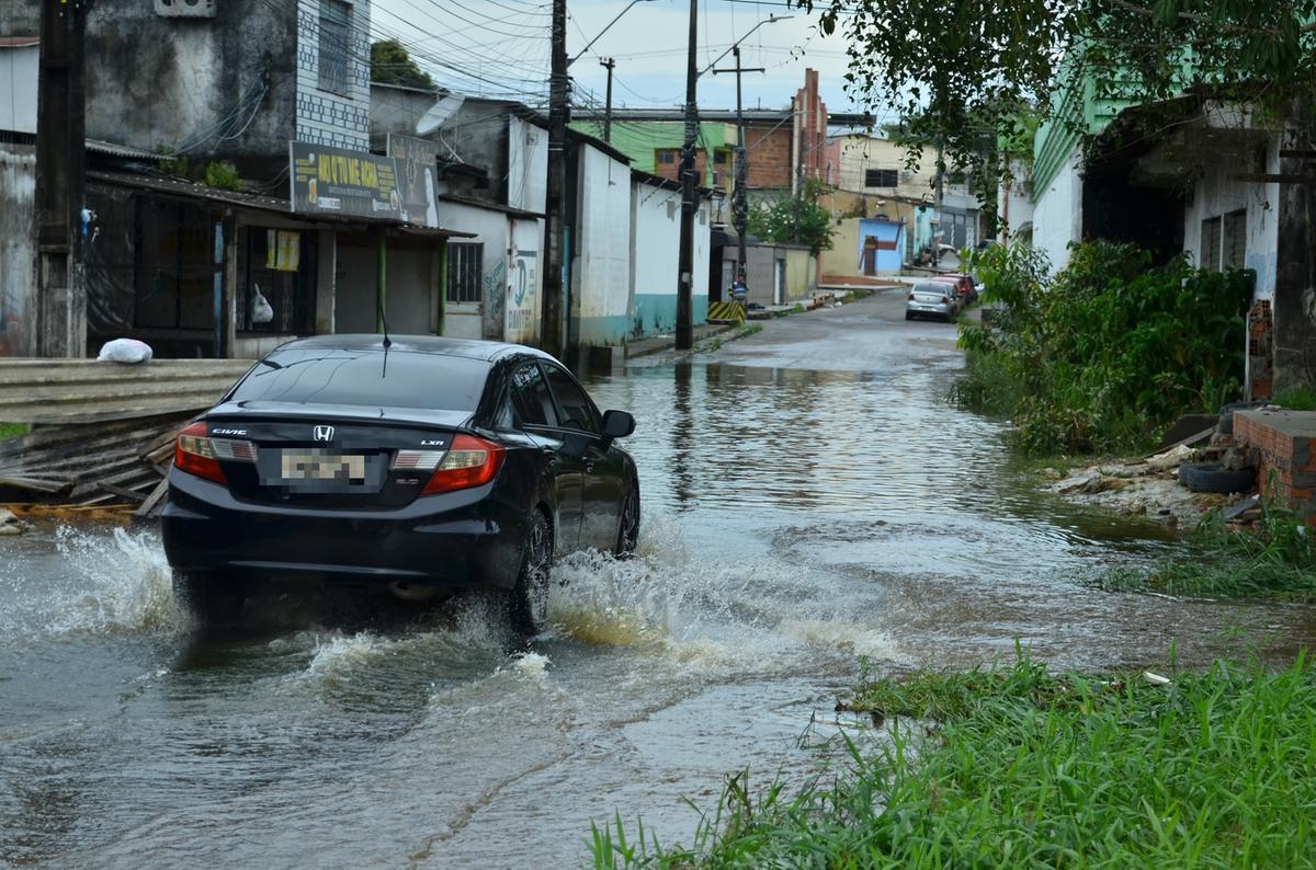 Após fortes chuvas, Manaus registra três ocorrências nas zonas Norte e Sul