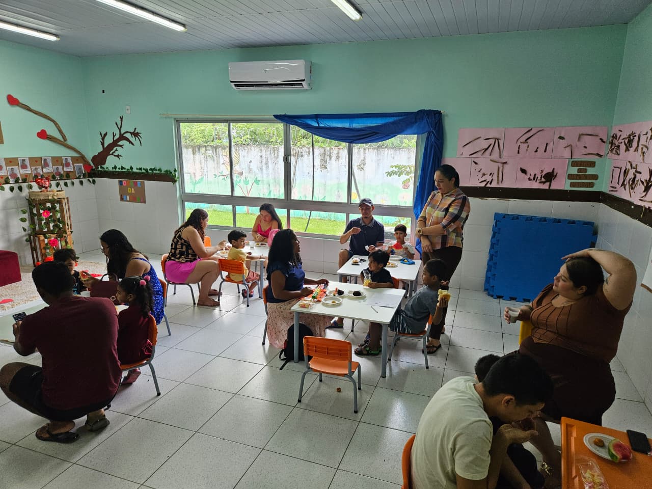 Creche municipal promove manhã de afeto e integração entre famílias e crianças em Manaus