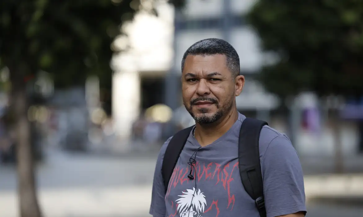 Trabalhadores planejam mais tempo com a família com fim da 6×1
