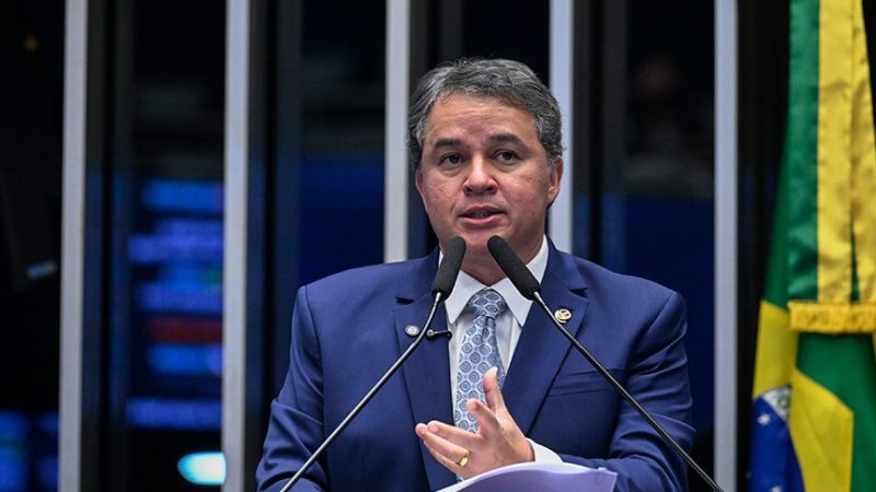 Efraim critica modelo do SUS e defende mudança na gestão da saúde pública