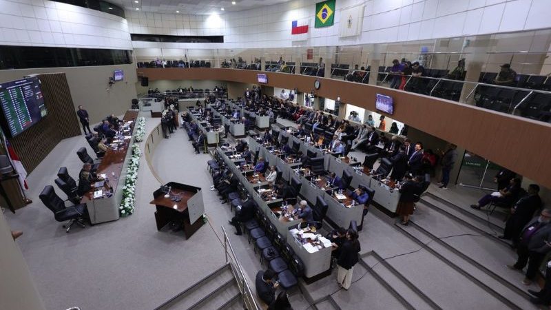 Câmara de Manaus aprova reajuste de 4,14% para servidores municipais