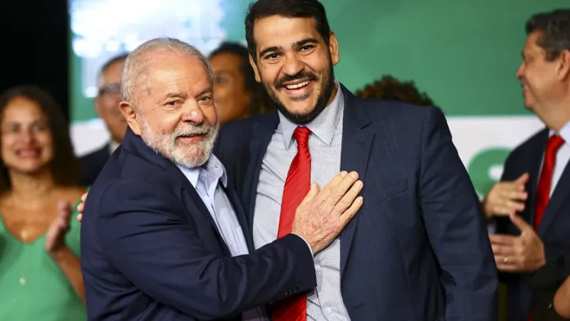 Lula é aconselhado a fazer tête-à-tête com senadores por Messias