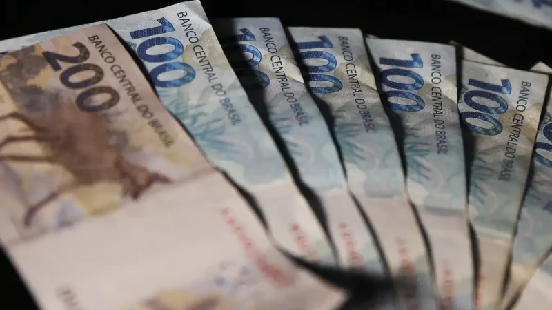 Superávit primário do Governo Central fica em R$ 25,2 bilhões em abril