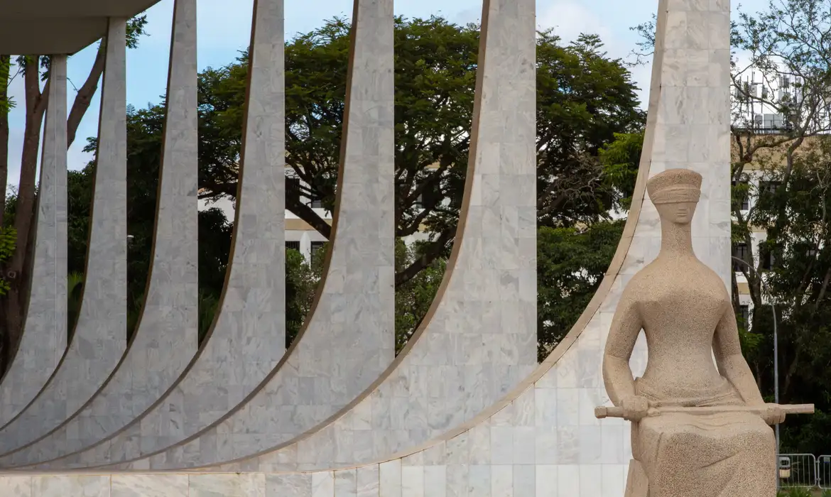CNJ adia para agosto análise de regras sobre aposentadoria compulsória