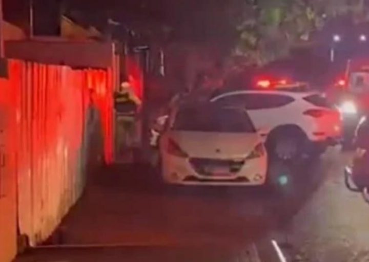 Policial é morto a tiro em briga com vizinho por batidas no portão