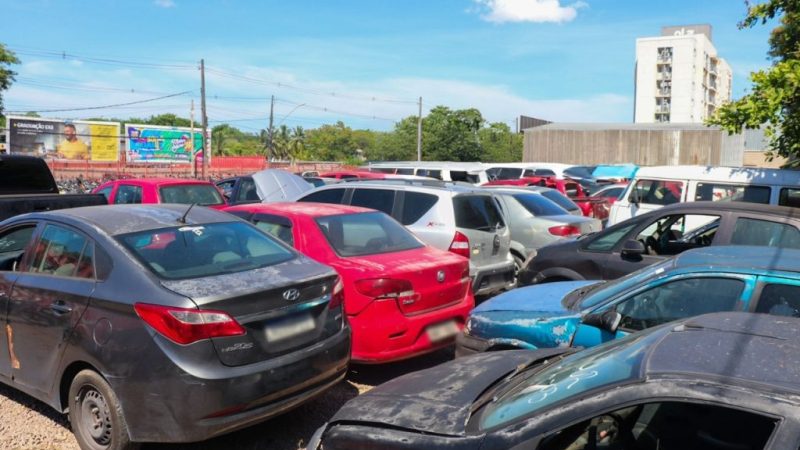 Polícia Federal realiza leilão de veículos e bens apreendidos em Manaus