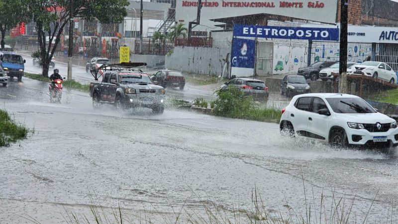 Defesa Civil emite alerta para chuvas intensas e ventos de até 60 km/h no Amazonas