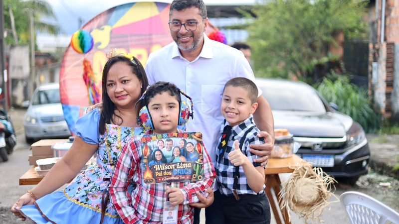 Em arraial das famílias atípicas, mães agradecem Wilson Lima pela implantação dos Caics TEA e Caic TEA Juventude