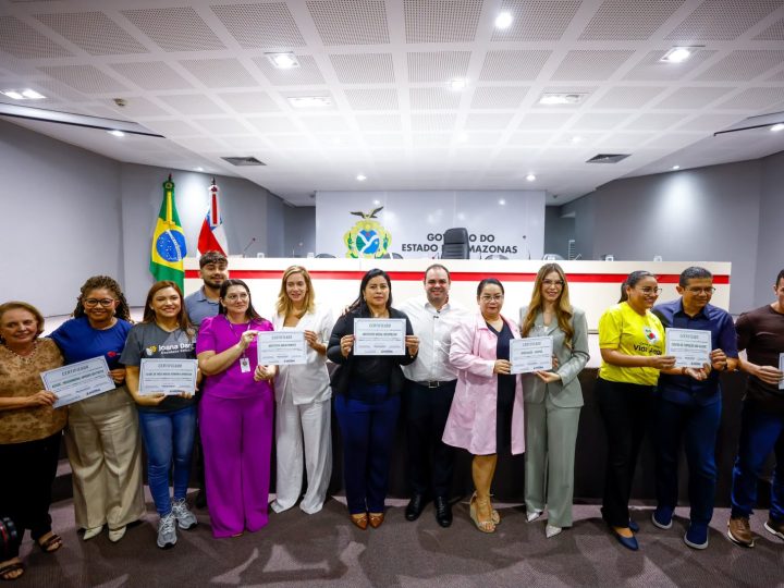 Roberto Cidade libera R$ 8,5 milhões para fortalecer projetos sociais nos bairros de Manaus