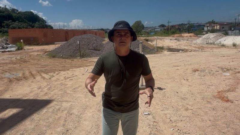 David denuncia abandono de obra habitacional de R$ 420 milhões na Comunidade da Sharp e cobra explicações do Governo do Estado