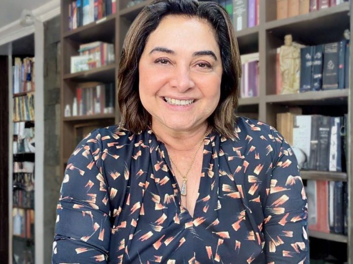 Professora Maria do Carmo fala sobre viagens pelo Amazonas e diz que ‘da capital ao interior o povo quer mudança