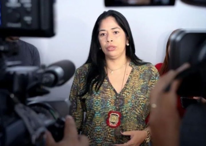 Homem é preso por estuprar filha adotiva e a esposa e mantê-las em cárcere privado