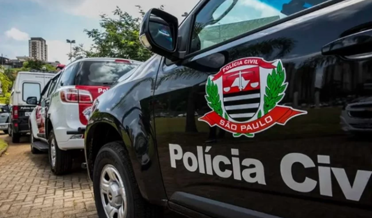 Operação WI-FI faz buscas em produtora do filme Dark Horse, sobre Bolsonaro