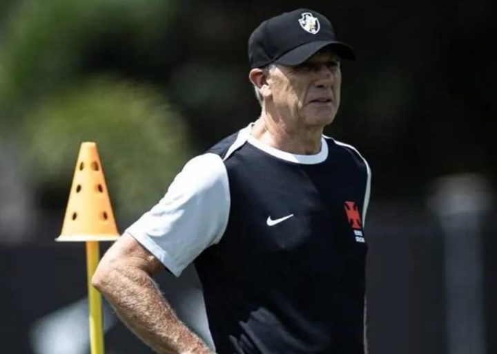 Vasco demite Renato Gaúcho mesmo com Brasileirão parado