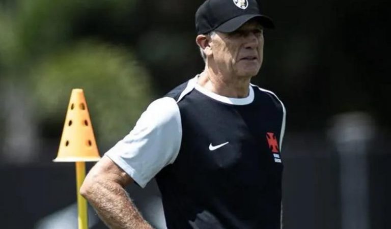 Vasco demite Renato Gaúcho mesmo com Brasileirão parado