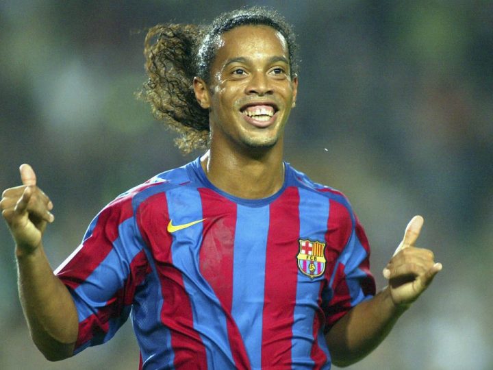 Ronaldinho Gaúcho volta ao futebol aos 46 anos e acerta com clube da Itália