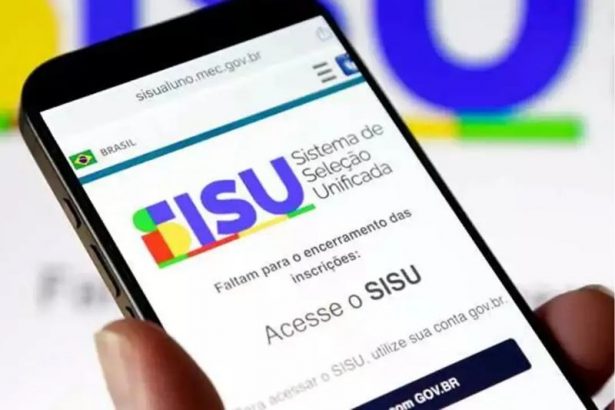 MEC abre etapa complementar do Sisu para vagas no segundo semestre