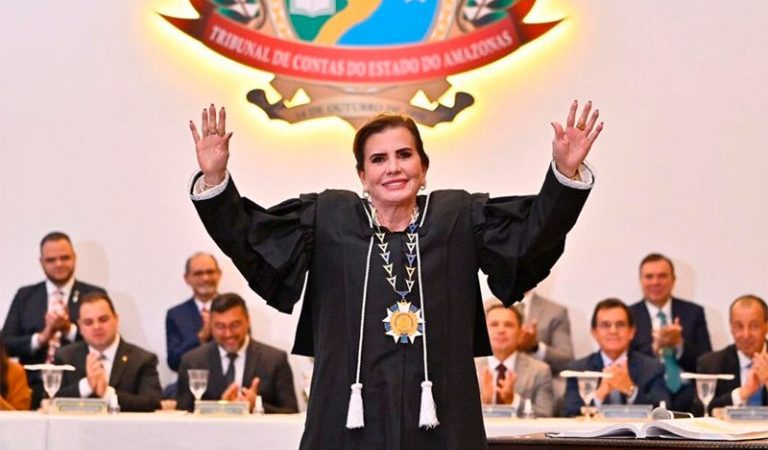 Yara Lins é eleita para quarto mandato na presidência do TCE-AM