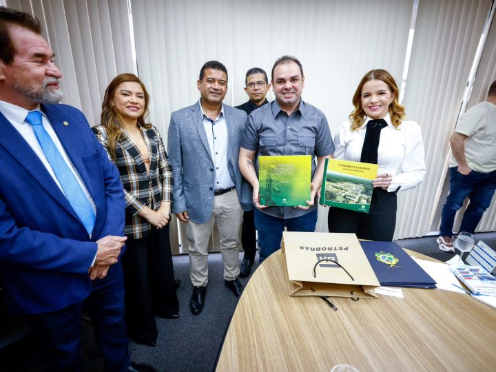 ROBERTO CIDADE GARANTE MAIS DE R$ 8,5 BILHÕES EM INVESTIMENTOS E MILHARES DE EMPREGOS NO AMAZONAS