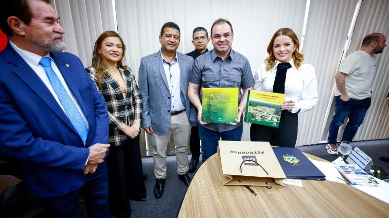 ROBERTO CIDADE GARANTE MAIS DE R$ 8,5 BILHÕES EM INVESTIMENTOS E MILHARES DE EMPREGOS NO AMAZONAS