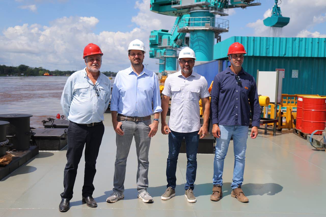 ITACOATIARA GANHA DESTAQUE COM NOVA ESTRUTURA PORTUÁRIA VISITADA POR WILSON LIMA