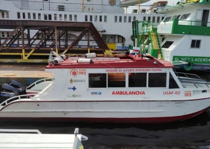 Lancha do Samu que atende 44 comunidades é furtada em Manaus