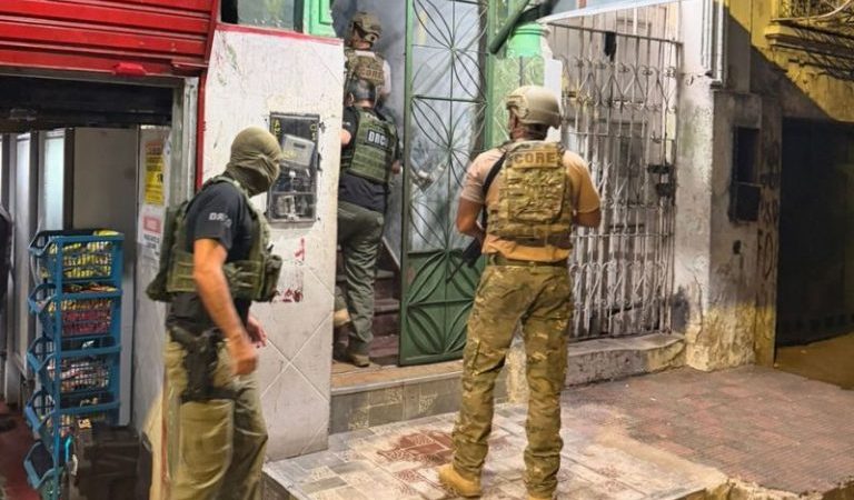 Caminhoneiro é preso em Manaus suspeito de transportar armas para o Tren de Aragua