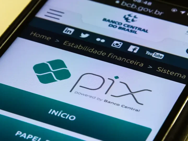 EUA atacam Pix para favorecer empresas de pagamentos estadunidenses
