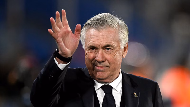 Prestes a estrear na Copa, Ancelotti não dá pistas sobre escalação