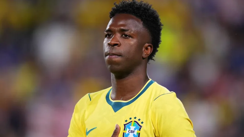 Mais experiente, Vini Jr. afirma que Brasil “chega para ser campeão”