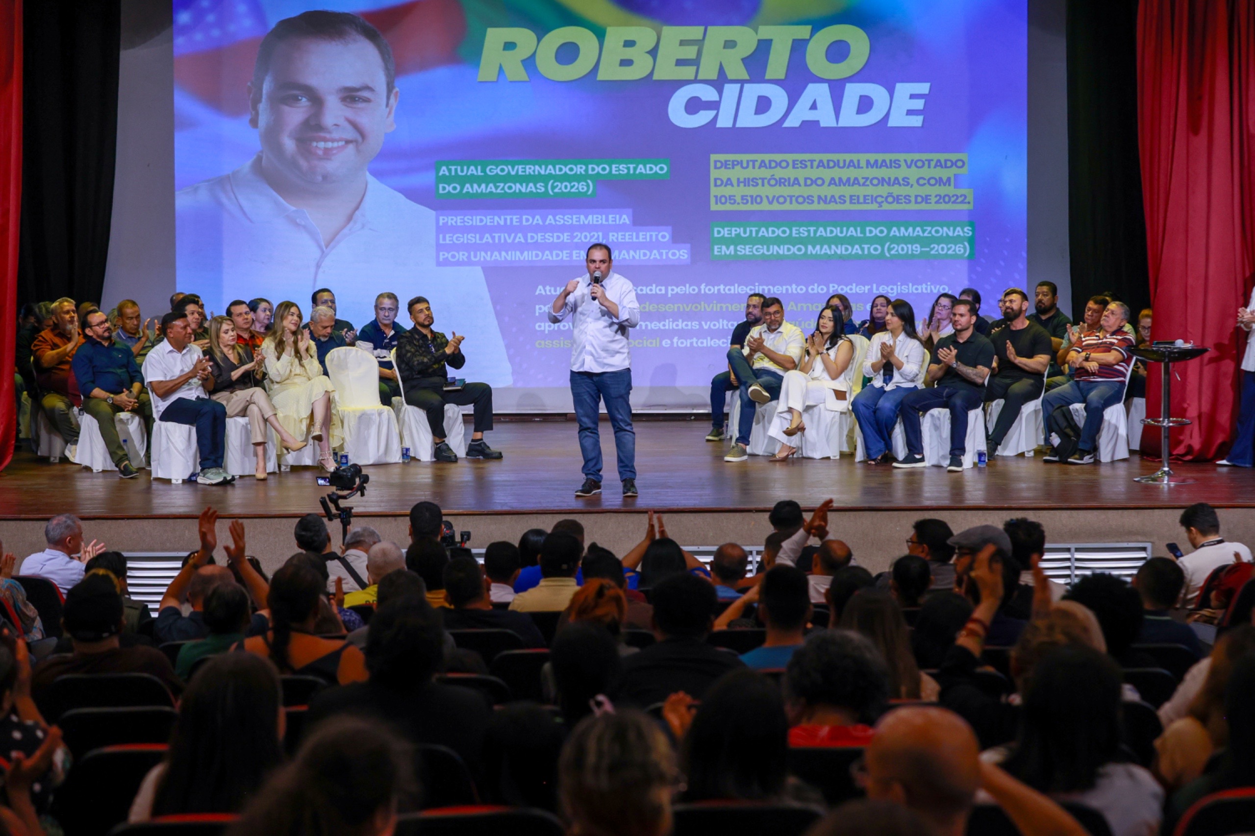*Pré-candidatura de Roberto Cidade recebe apoio de mais de 600 lideranças evangélicas do Amazonas*