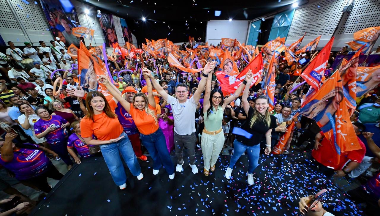 *Ao lado de David Almeida, Katy Feitoza reúne cerca de 1,5 mil pessoas e lança candidatura a deputada estadual*