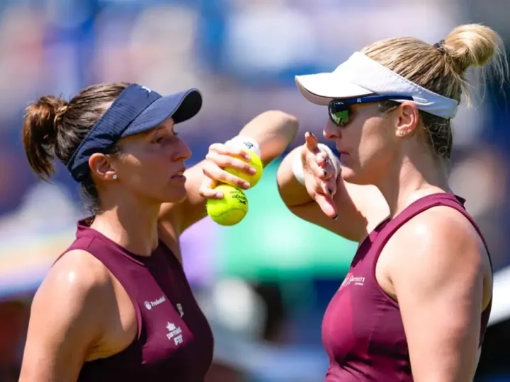 Luisa Stefani estreia bem em Wimbledon, mas João Fonseca dá adeus